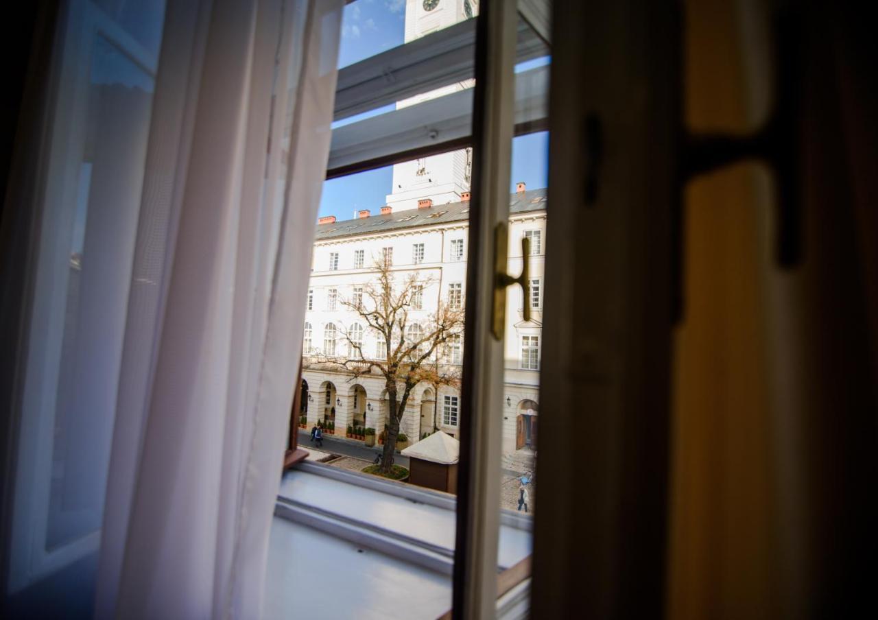 Myaparts R1 Lviv Exterior photo